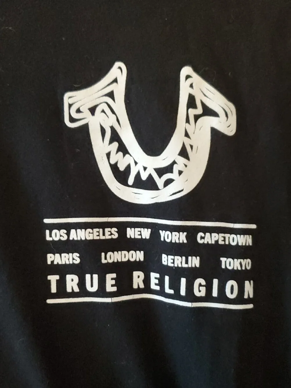 True Religion Men Long-Sleeve Logo World Tour Graphic Tee - Black & White Size M
